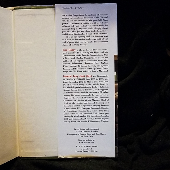 2004 Hard Cover "Battle Ready" Tom Clancy - Picture 5 of 6